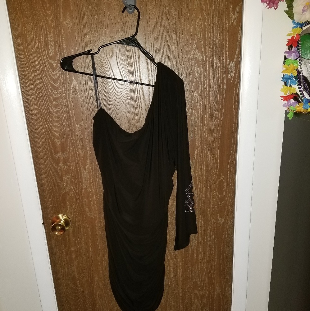 Off the shoulder bodycon dress